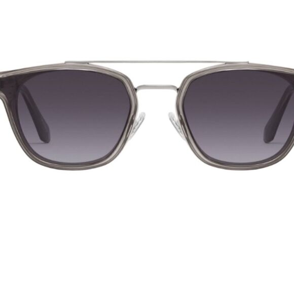 NWT QUAY AUSTRALIA- Getaway Sunglasses- Gray, Smoke in Original packaging. - Picture 1 of 8